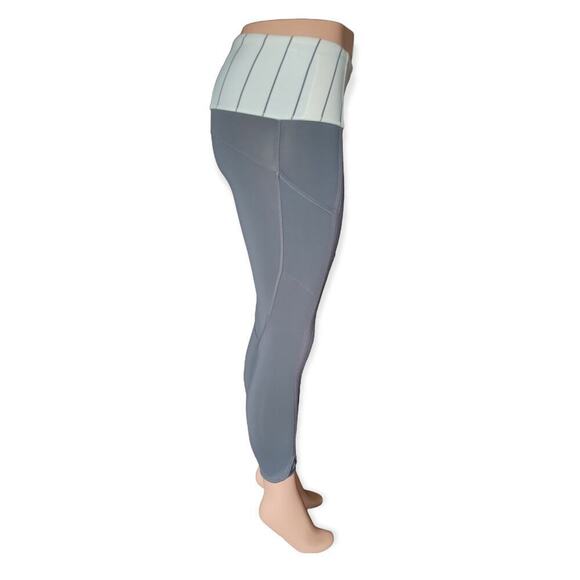 Lululemon Women's Can't Stop Pocket Crop Leggings‎ Size 2 Grey White - Picture 14 of 16
